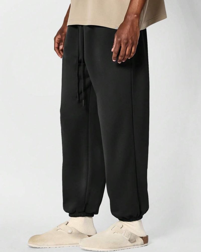 FLYNOFF Black Slid Loose Fit Jogger - Image 1